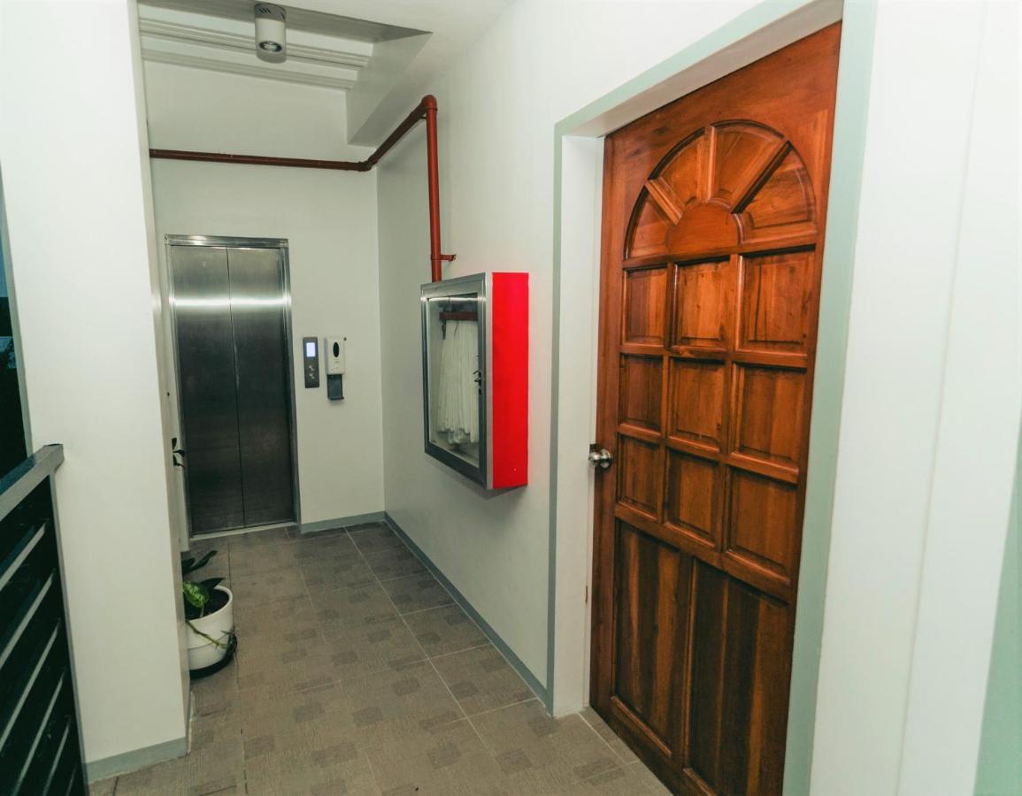 Kingswick Residences & Lodge Dumaguete City Exterior photo